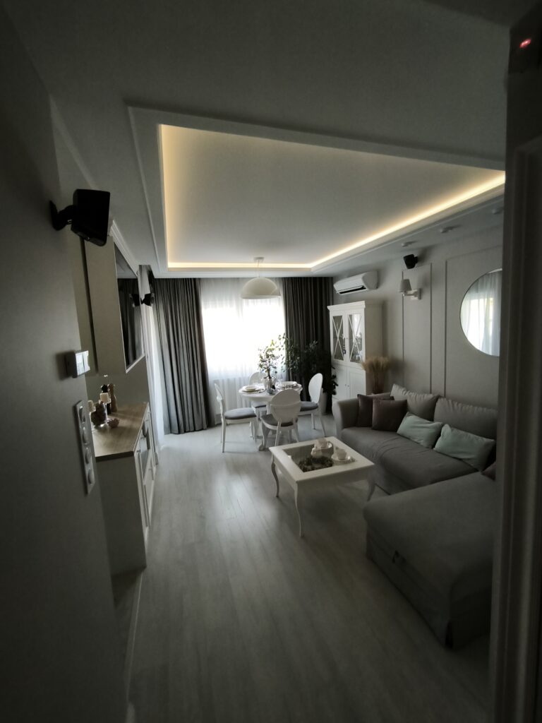 Home img 20250922 172412
