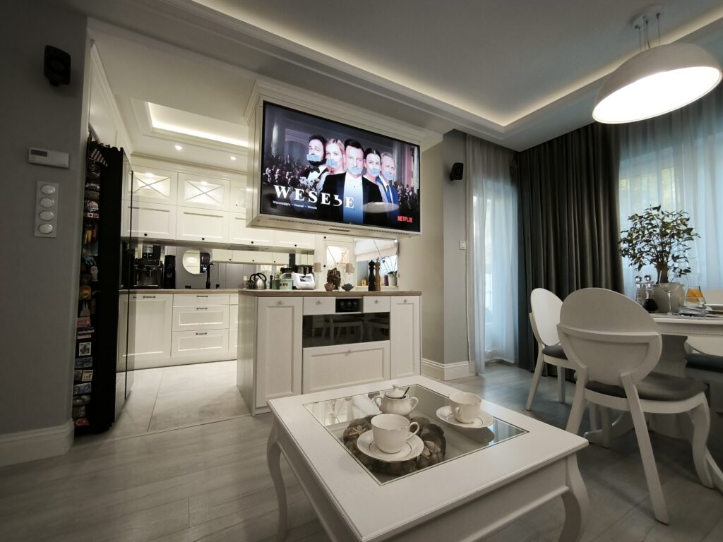 Home img 20250922 174241