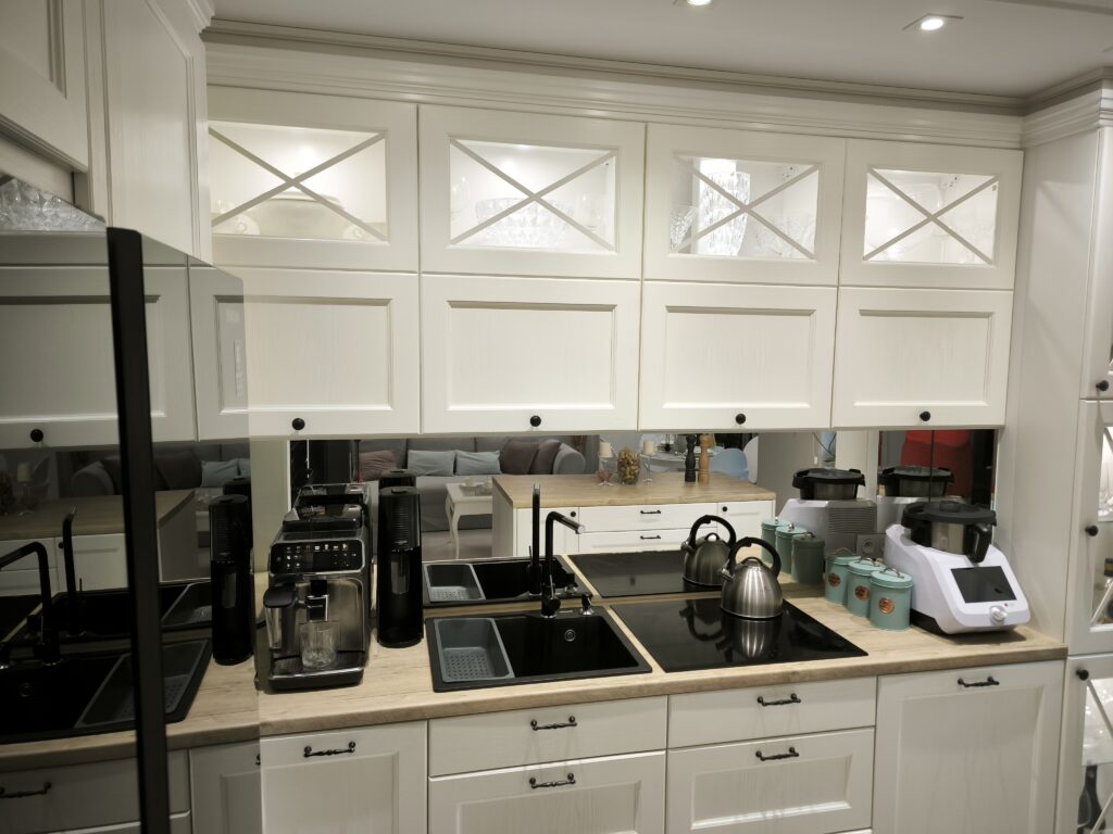 Home img 20250922 174555